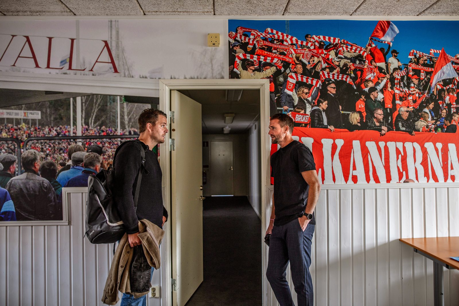 Andreas Holmberg och Tobias Solberg tar avsked av varandra